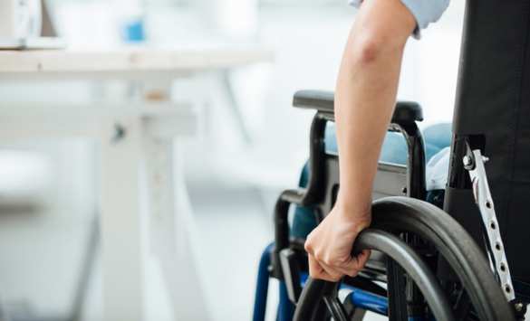 Украинский инвалид бежал в ЛНР из-за угроз после отказа служить в ВСУ (ВИДЕО) | Русская весна