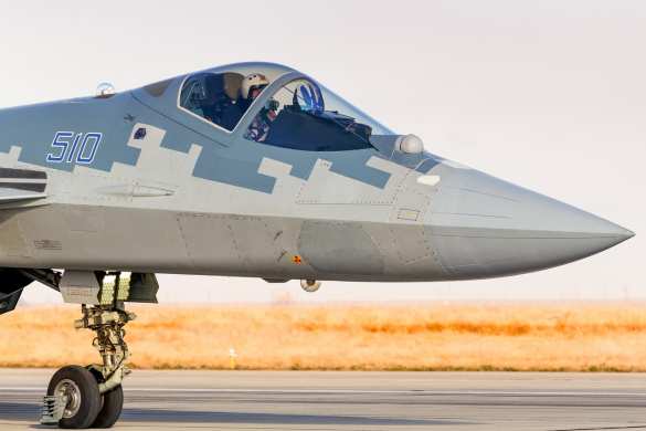 Су-57Э прилетел в Египет без внешних топливных баков | Русская весна