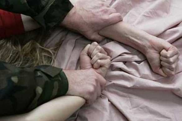 На Львовщине двое военнослужащих ВСУ изнасиловали коллегу | Русская весна