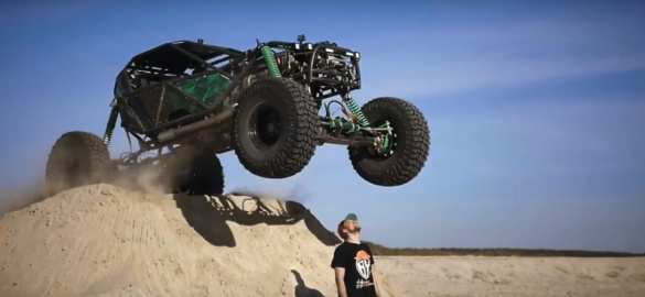 Смертельно опасный трюк: каскадёры из России совершают невозможное (ВИДЕО) | Русская весна