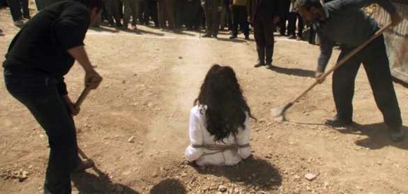 Боевики ИГИЛ забили камнями курдских женщин, обвиненных в супружеской измене | Русская весна