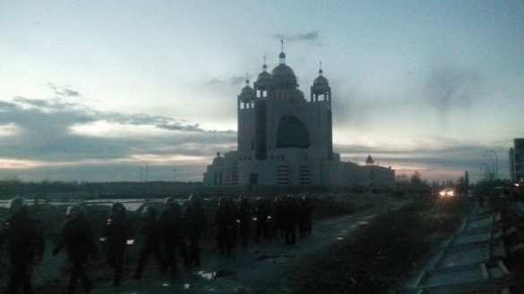 Стрельба по митингу против строительства в Киеве: все подробности (ВИДЕО+ФОТО) | Русская весна