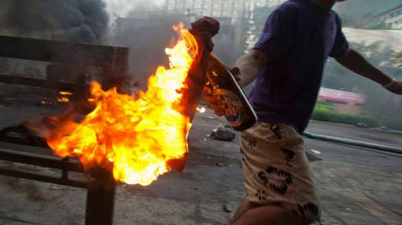 Консульство Турции в Салониках забросали «коктейлями Молотова» | Русская весна