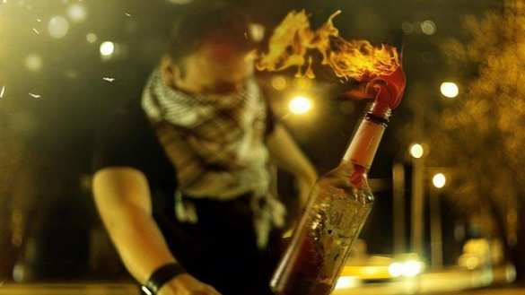 Посольство США в Афинах забросали «коктейлями Молотова» (ВИДЕО) | Русская весна