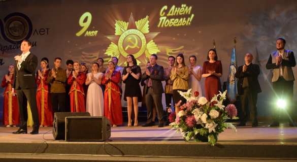 ЛНУ имени Тараса Шевченко провели онлайн-концерт посвящённый 75-летию Великой Победы | Русская весна