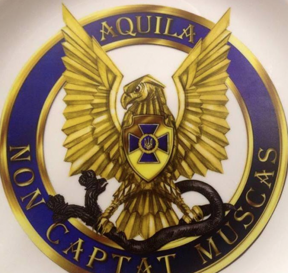 Пропагандист Порошенко объявил о «перемоге»: украинская разведка сорвала переворот в Черногории | Русская весна