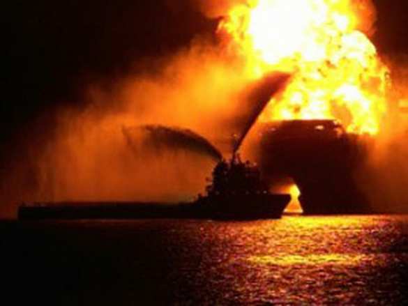 «Творится что-то жуткое», — у входа в Керченский пролив горят корабли (ФОТО, ВИДЕО) | Русская весна