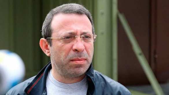 «Roshen» (Порошенко) vs «Приват» (Коломойский) | Русская весна