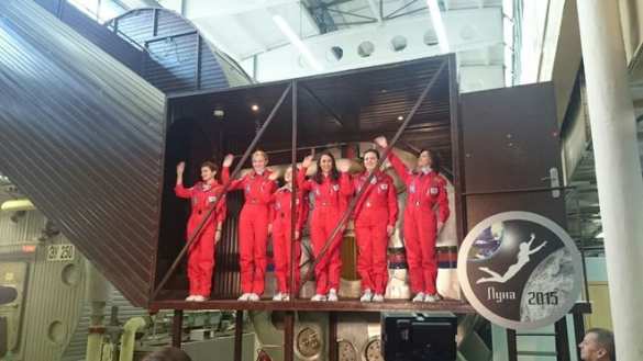 В Москве шесть девушек успешно завершили проект подготовки полета на Луну (ФОТО) | Русская весна