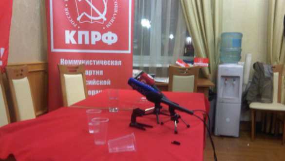 Депутат не ответил не неудобный вопрос | Русская весна