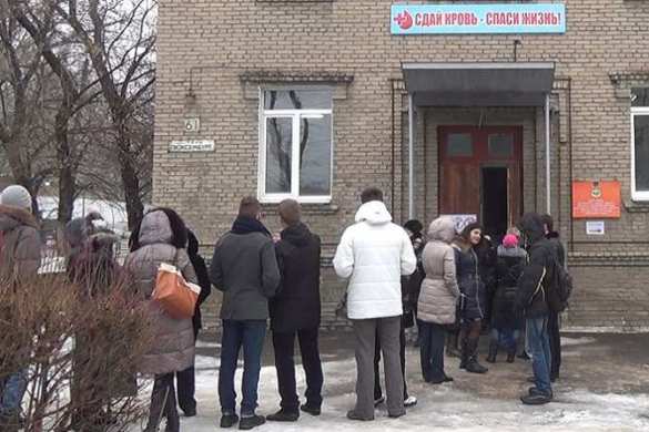 Акция «Душа Донбасса»: донецкие артисты и студенты продолжают сдавать кровь для раненых (ВИДЕО) | Русская весна