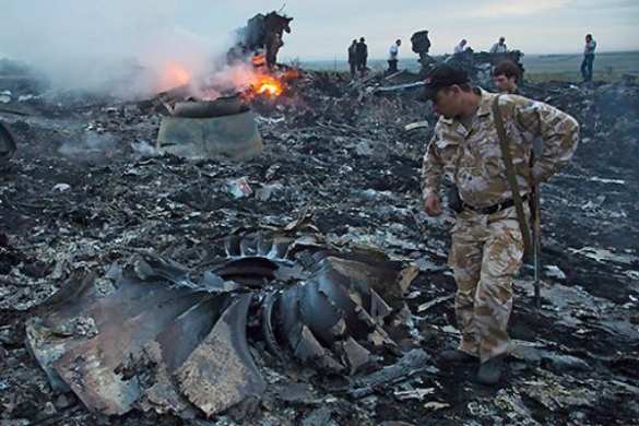 Летчика Волошина и диспетчеров, изменивших курс Boeing-777, нужно проверить на детекторе лжи и допросить | Русская весна