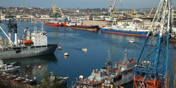 Украина оштрафовала более 30 судов, заходивших в порты Крыма | Русская весна
