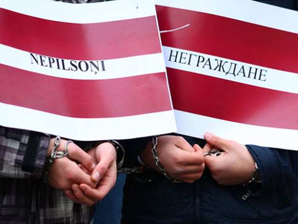 Латышскую националистку, ударившую русского ребенка, не накажут, — сопредседатель Конгресса русских общин | Русская весна