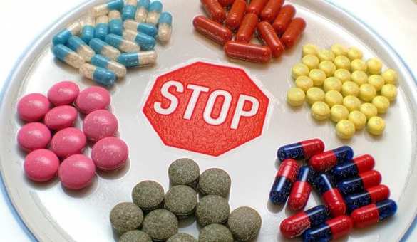 «Они убивают людей»: доктор Мясников назвал смертельно опасные лекарства | Русская весна