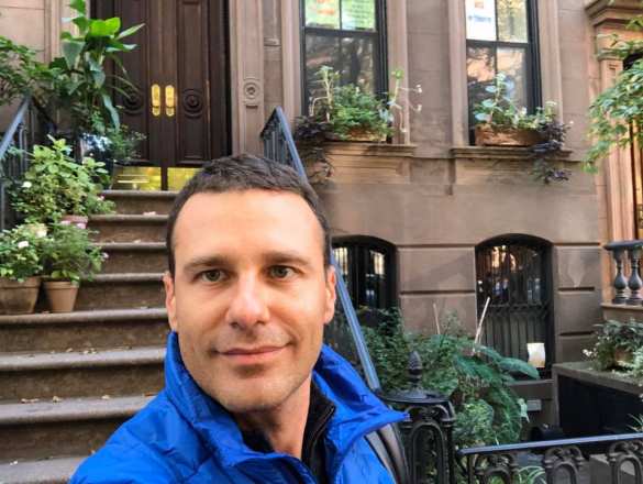 Однополые извращенцы: кто вместе с Зеленским пришёл во власть (ФОТО 18+) | Русская весна