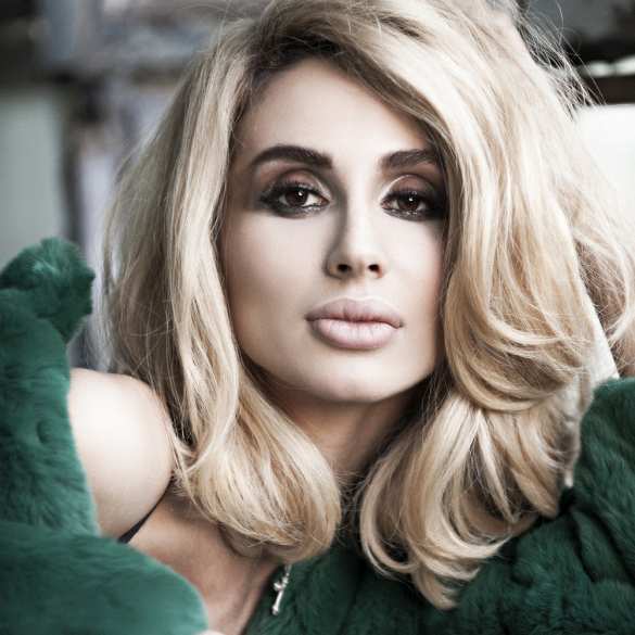 На Украине неонацисты сорвали концерт певицы Лободы (ФОТО, ВИДЕО) | Русская весна