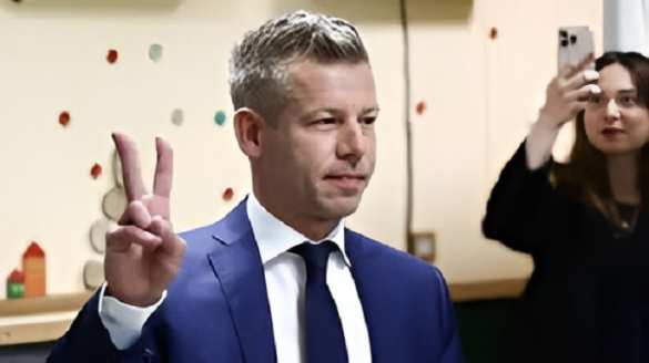 ЕС требует от Мадьяра выполнить 27 условий для получения средств | Русская весна