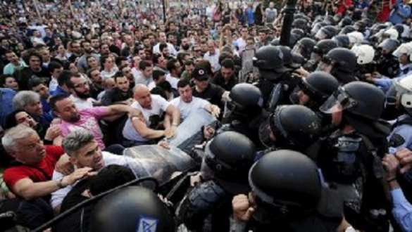 США запускают майдан в Македонии (ВИДЕО) | Русская весна