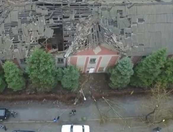 Подробности обстрела Макеевки: разрушенные дома и детсад (ВИДЕО) | Русская весна