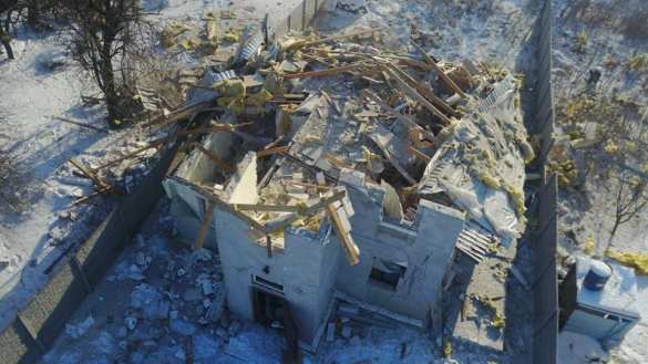 ВСУ прямым попаданием уничтожили двухэтажный жилой дом в Макеевке (+ВИДЕО, ФОТО) | Русская весна