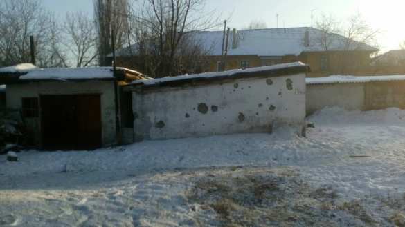 ВАЖНО: Обстрелы продолжаются, школа в Макеевке эвакуирована, попадание в 9-этажный дом, в Донецке ограничено движение транспорта (+ФОТО) | Русская весна