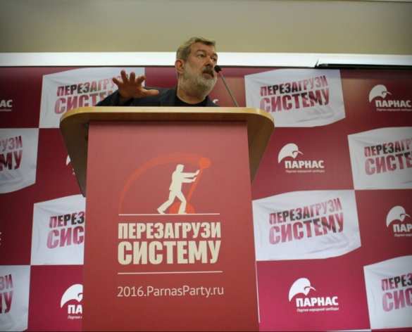 «Путинские чиновники бегут, бомбардировщики над МКАД готовятся бомбить Кремль, Волгоград захвачен революционерами» (ВИДЕО А.Шария) | Русская весна