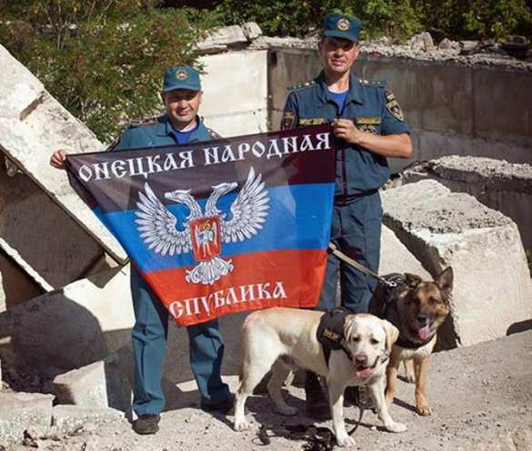 Чудесное спасение: спасатели ДНР достали ребёнка из 6-метрового колодца | Русская весна