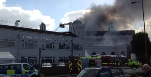 В Лондоне горит крупнейшая в Западной Европе мечеть (ВИДЕО) | Русская весна