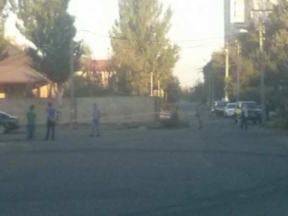 Во двор председателя мелитопольского суда бросили гранату (ФОТО) | Русская весна