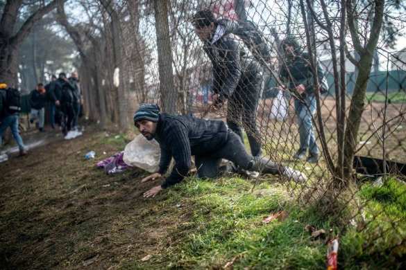 Австрия обещает защитить свои границы от мигрантов  | Русская весна