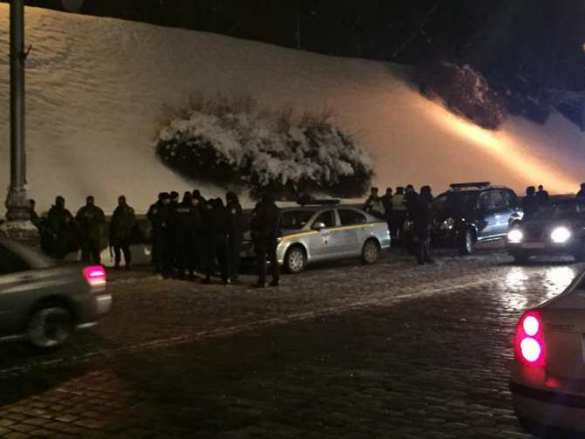 Под Кабмином произошла потасовка с применением огнестрельного оружия (ВИДЕО+ФОТО) | Русская весна