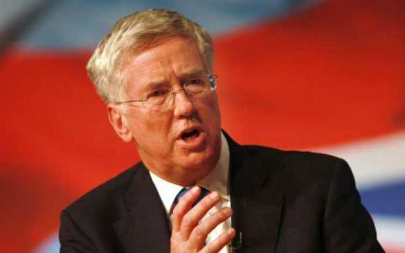 Британский министр обороны уверен, что Россия угрожает странам Прибалтики | Русская весна