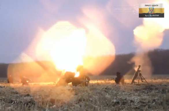 Вокруг Горловки весь день продолжались боестолкновения, ВСУ применяли минометы, АГС и пулеметы (ВИДЕО) | Русская весна