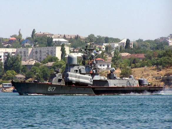 Малый ракетный корабль ВМФ России отправился к берегам Сирии | Русская весна