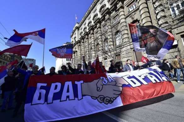 Митинг в Белграде в поддержку дружбы Сербии и России Украина обиделась на Сербию, «делающую всё ради России» | Русская весна