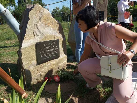 Украина назначила Донбассу цену за нежелание забыть свою историю  (ФОТО) | Русская весна