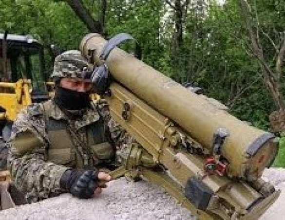 По ту сторону фронта: при атаках на Славянск каратели начали активно применять танки (видео) | Русская весна