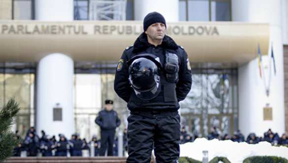 В парламенте Молдавии начали работать сотрудники МВД и прокуратуры | Русская весна