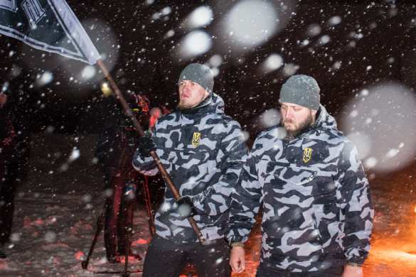 В Карпатах селяне прогнали вооруженных «нацдружинников» | Русская весна