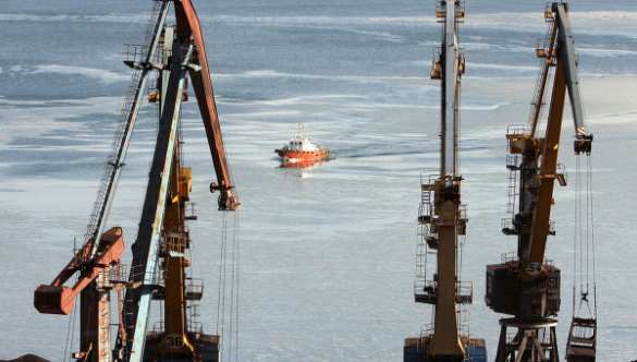 Украинские моряки в порту Находка бастуют из-за долга по зарплате | Русская весна