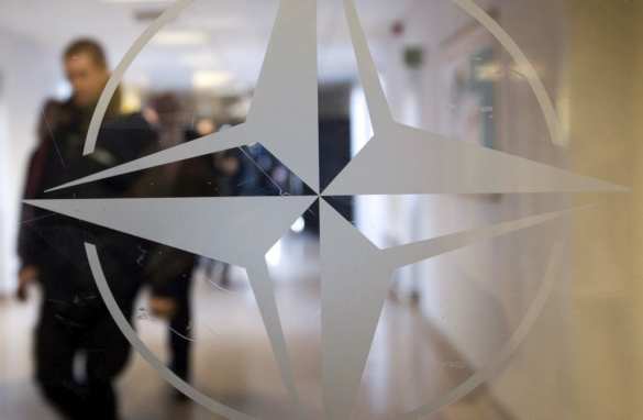 Прибалтика рассчитывает на увеличение контингента НАТО | Русская весна