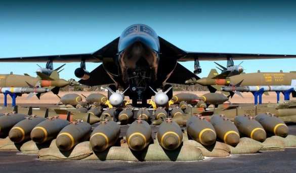 Часть закупленного ЕС у США оружия для Киева уже прибыла на Украину | Русская весна