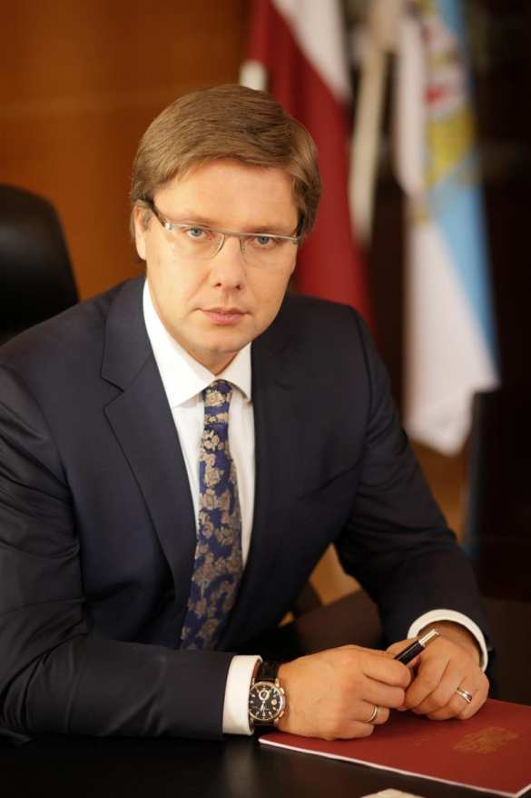 Власти Латвии «простили» мэра Риги Ушакова, который позволил себе выступить на русском языке | Русская весна