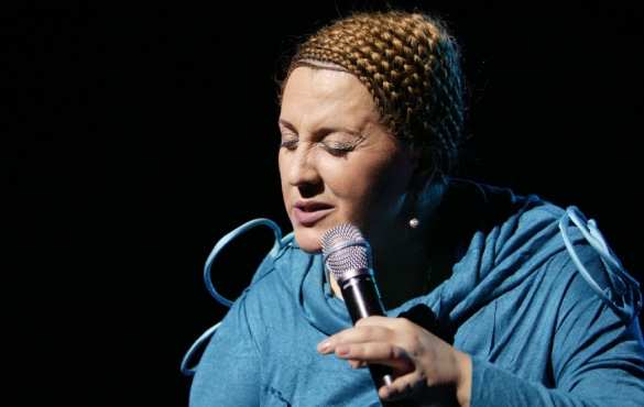 «Деньги важнее» — певица Катамадзе удалила сообщение об отказе выступать в России | Русская весна