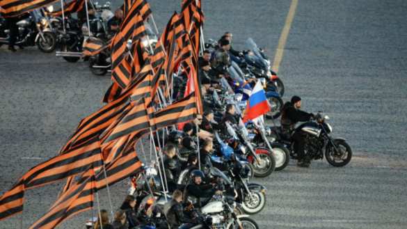 Европейские байкеры встретили «Ночных волков» на границе Польши (ВИДЕО) | Русская весна