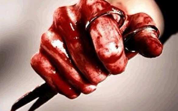 Дикая Украина: В Киеве школьник разбил учительнице голову и воткнул в спину ножницы (ВИДЕО) | Русская весна