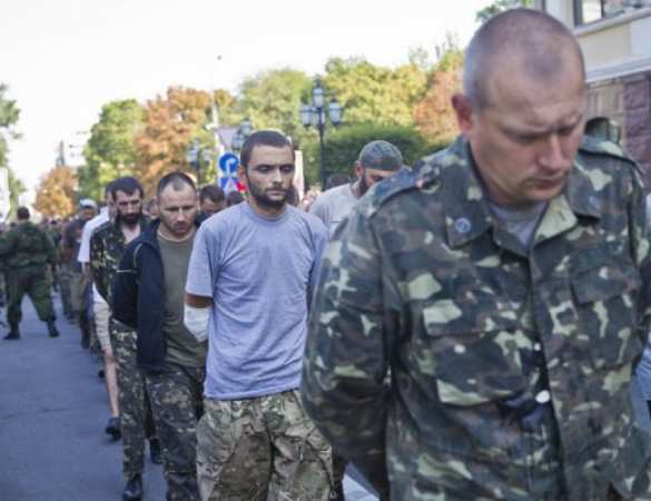 ЛНР: у Счастья состоялся обмен пленными между ополченцами и украинскими военными (+видео) | Русская весна