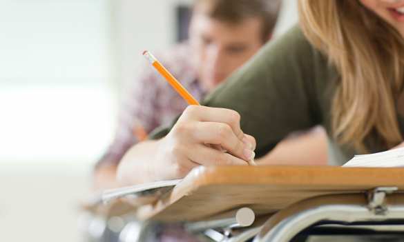 Сдали назад: Украина пошла на уступки Венгрии по поводу закона об образовании (ВИДЕО) | Русская весна