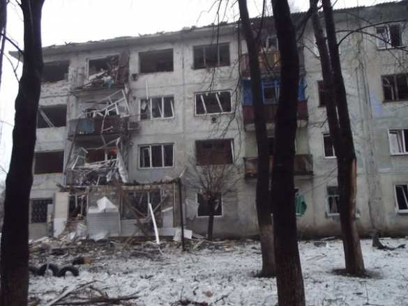 Донецк: продолжаются обстрелы, снова пострадали рейсовые автобусы | Русская весна